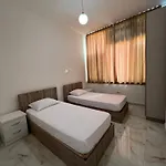 2 تيرانا