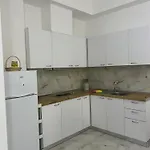 2 تيرانا